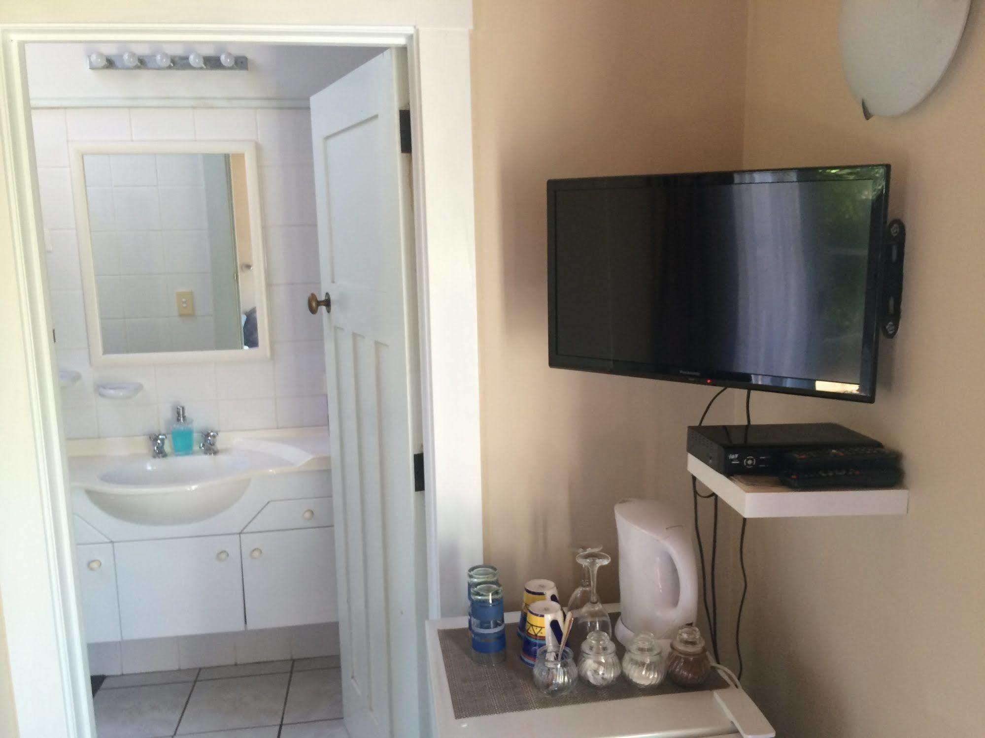 Mangawhai Chalets Kültér fotó